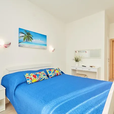 Leo's Charming Ii Appartement